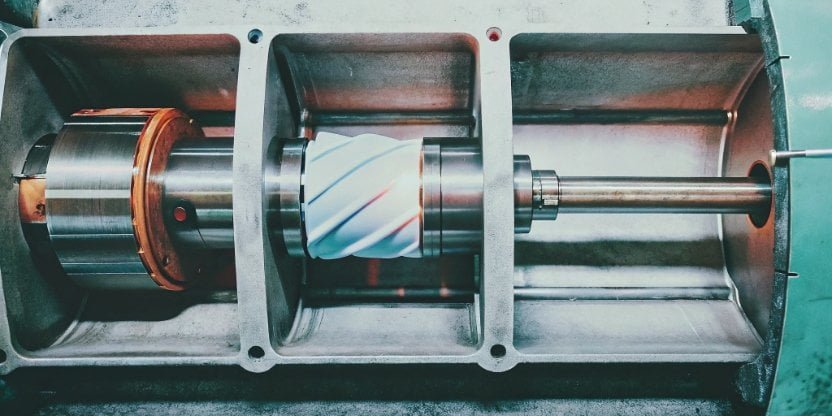 Self-Cleaning Mixing Head Mechanism A close-up of a self-cleaning mixing head for a high-pressure PU foam machine