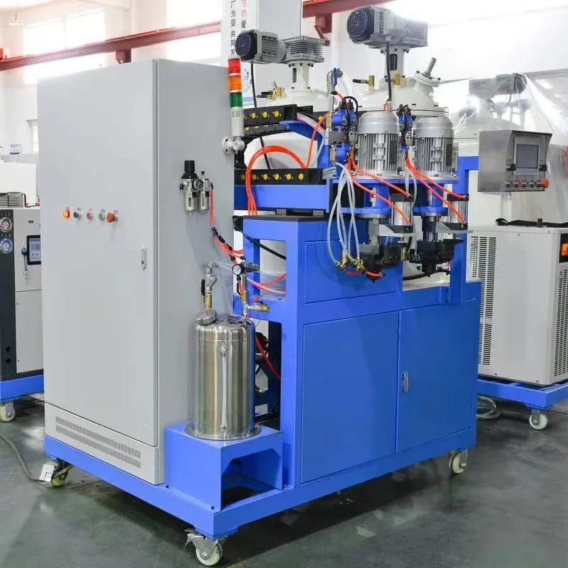 Double-Head Low-Pressure Foaming Machine