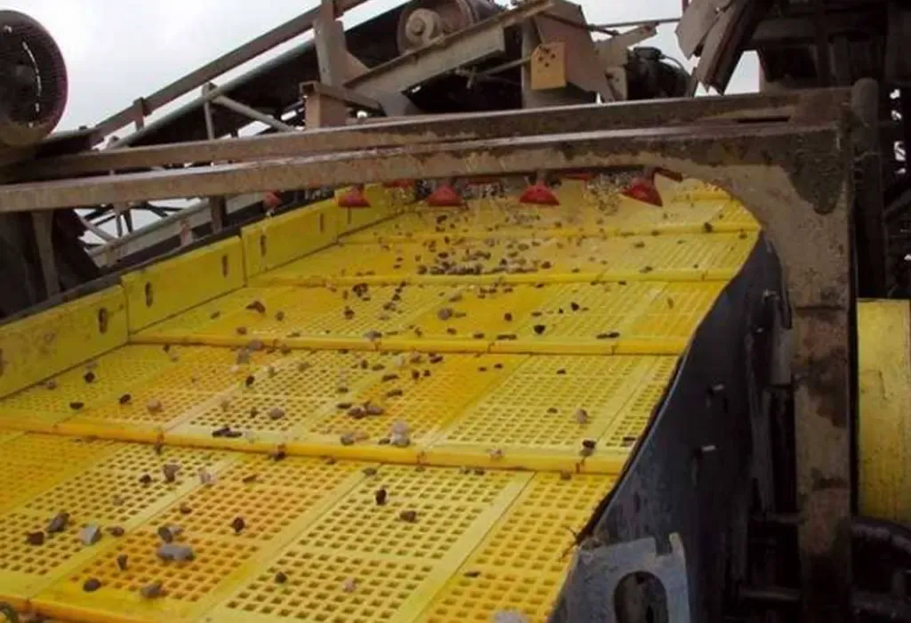Shock blocks and mining screen plates