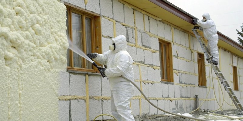 Can spray foam be used as insulation outside walls?